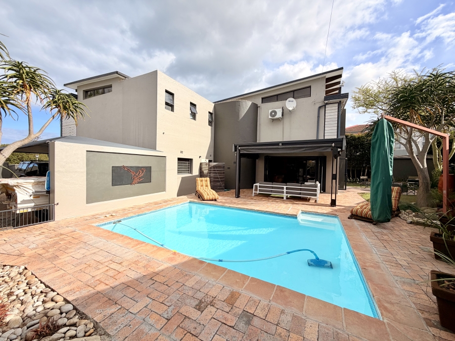 3 Bedroom Property for Sale in Onrus Western Cape